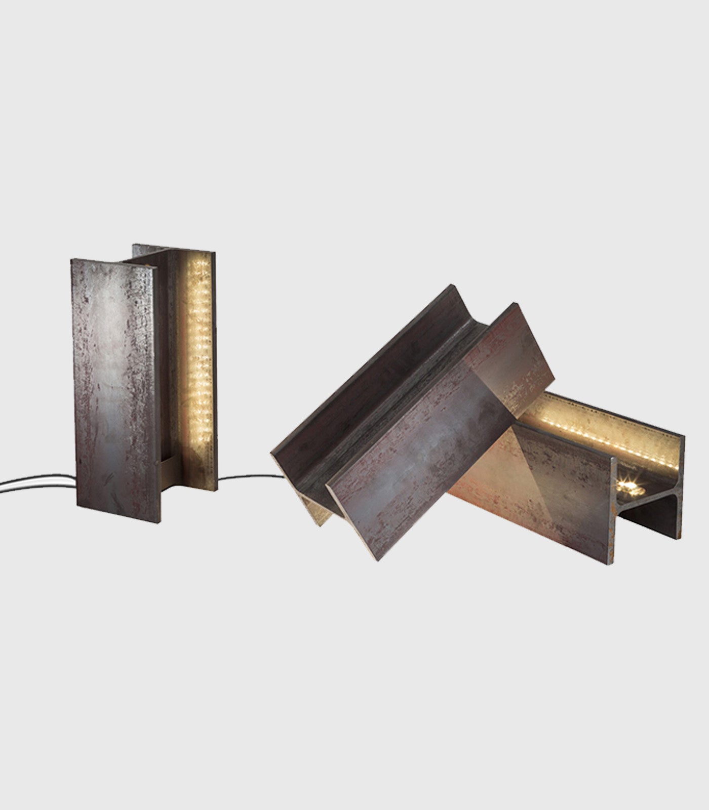 Mais Plus Table Lamp