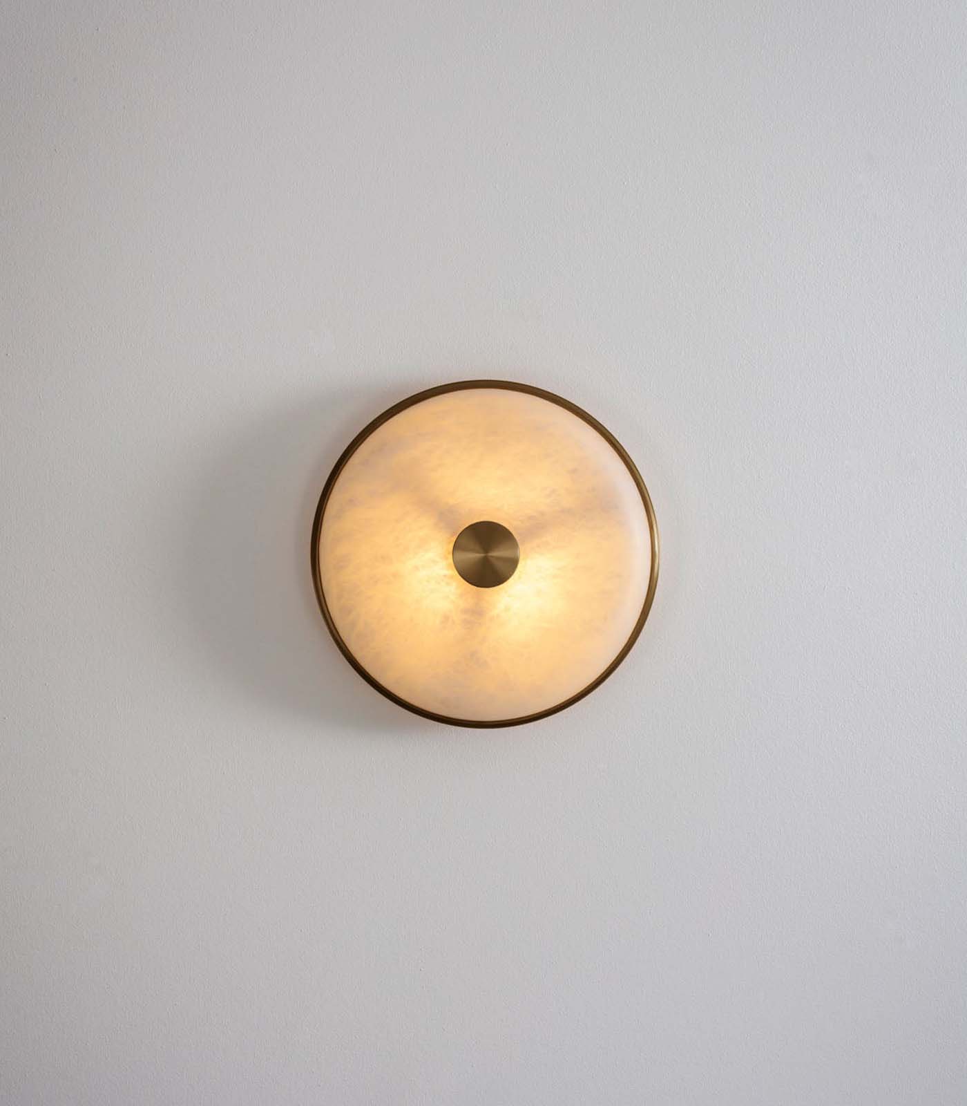 Beran Wall Light