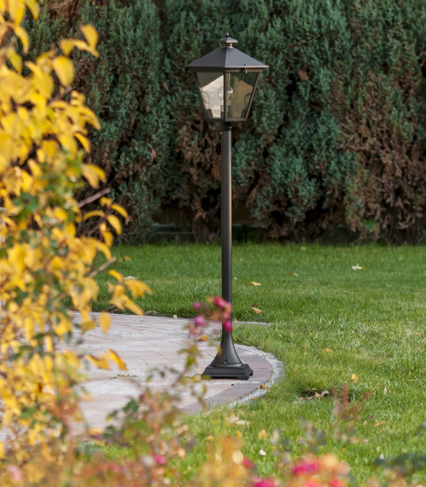 London Bollard Light