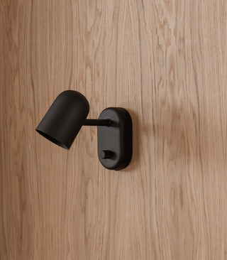 Buddy Wall Light