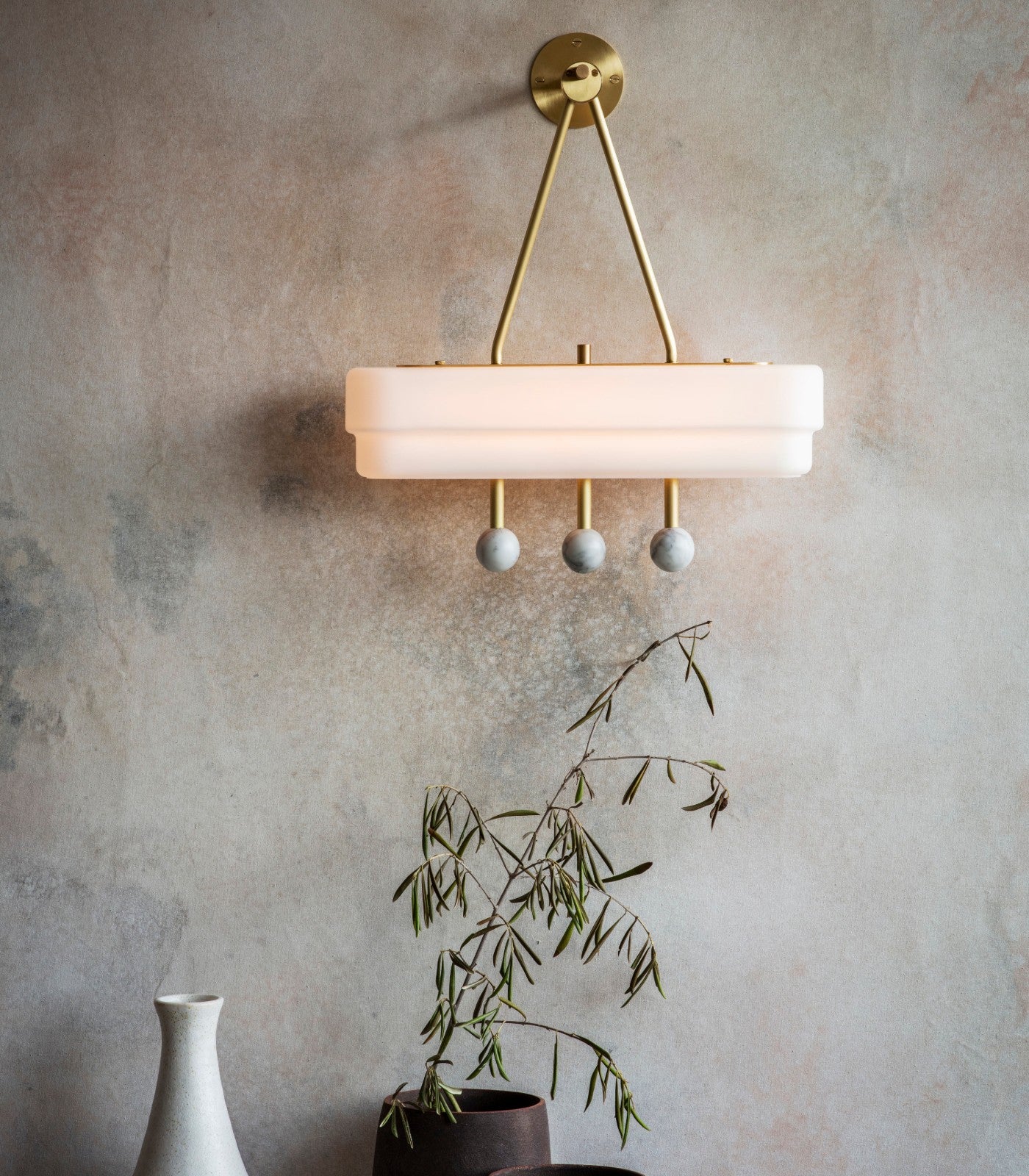 Spate Wall Light