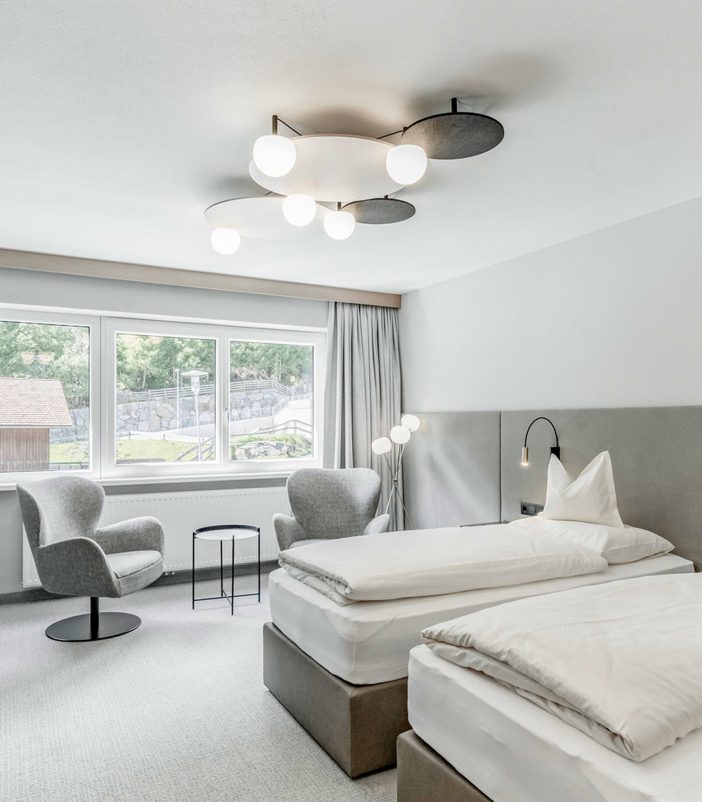 Circ 5lt Ceiling Light