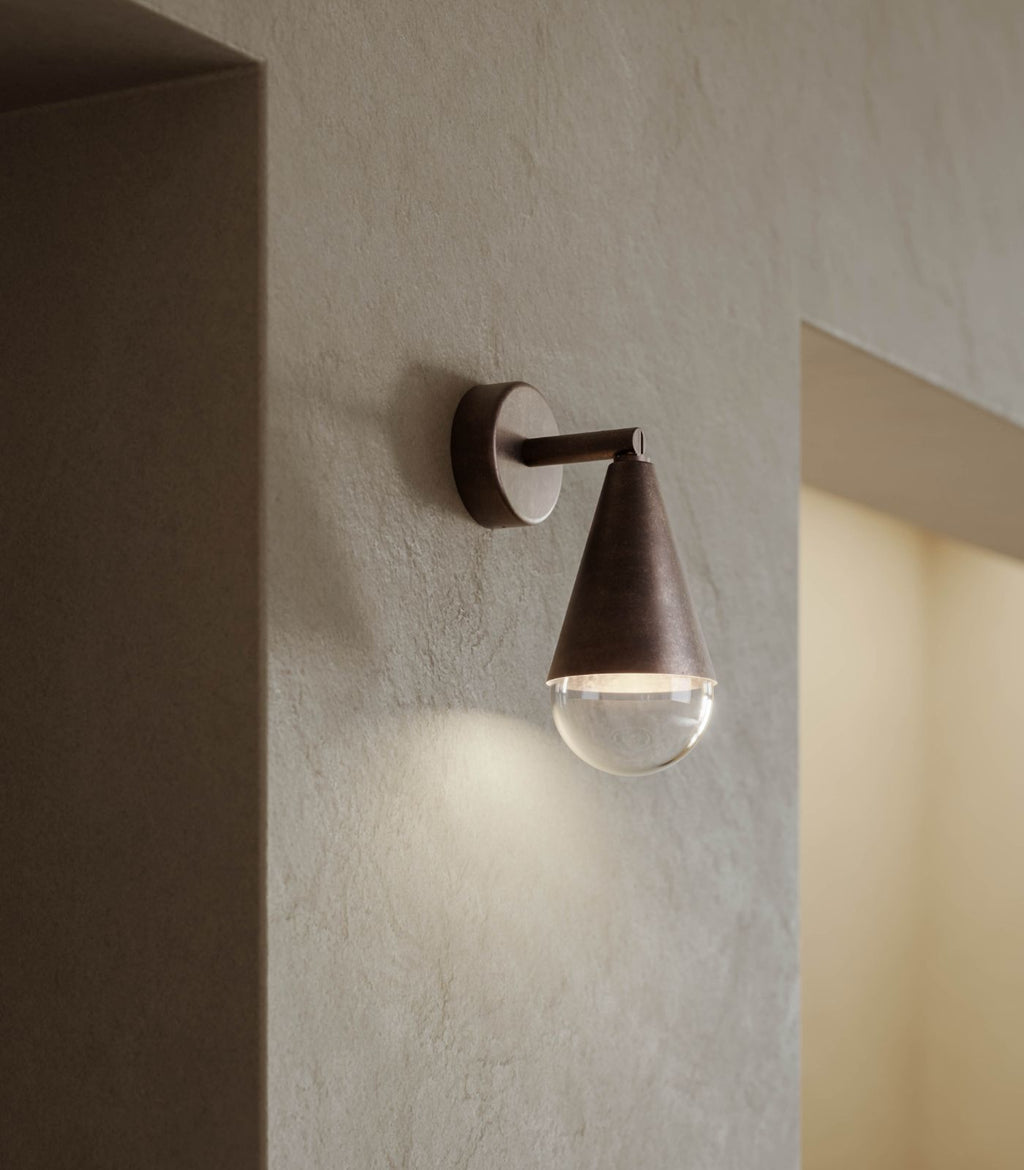 Dew Wall Light