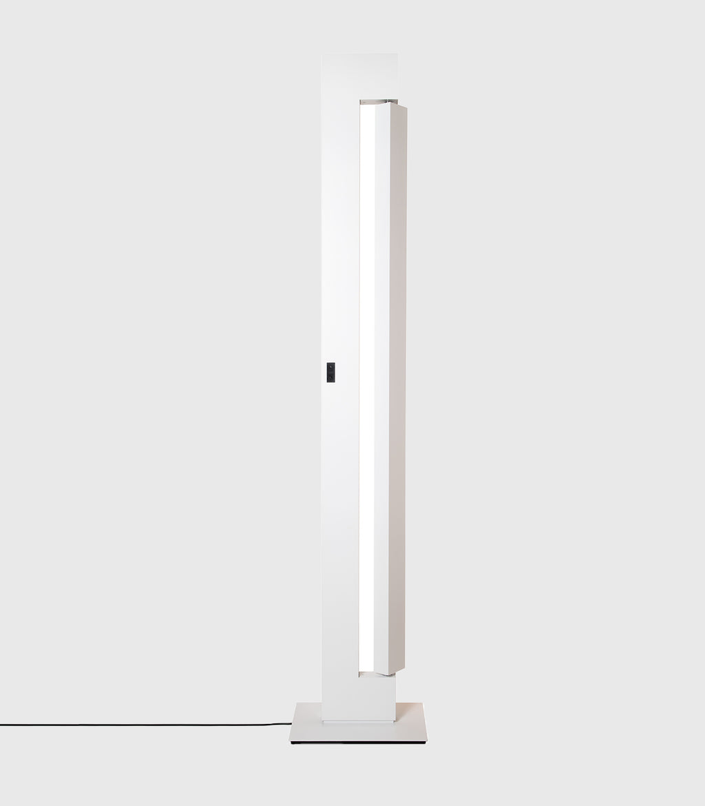 Ara Floor Lamp