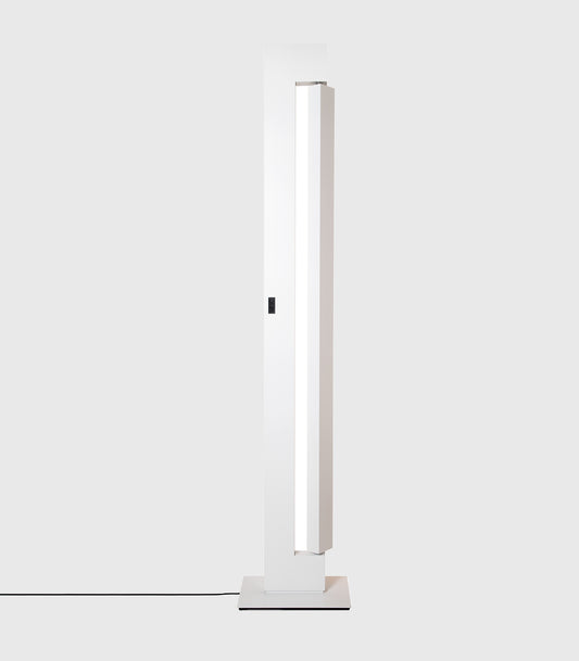 Ara Floor Lamp