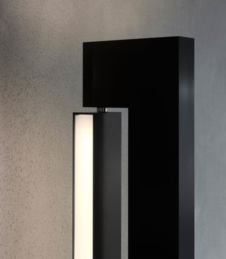 Ara Floor Lamp