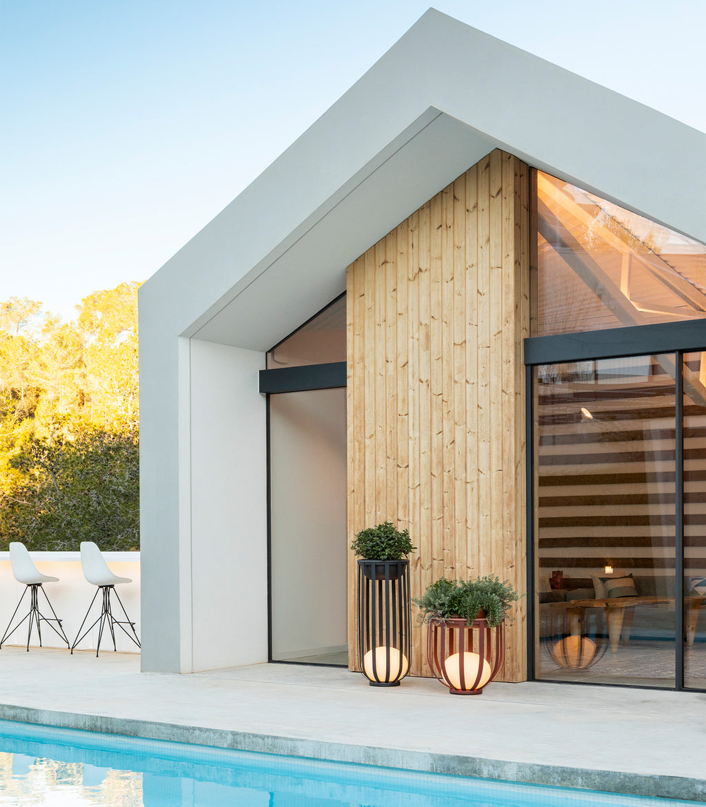 Bols Tall Outdoor Floor Lamp