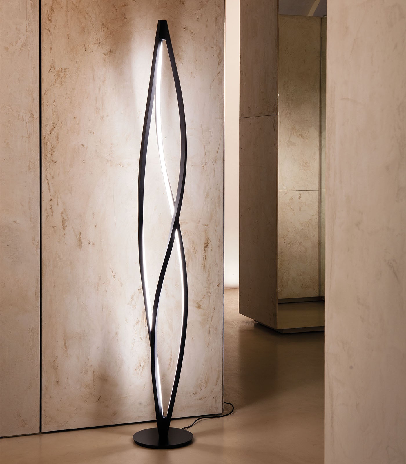 In The Wind Floor Lamp