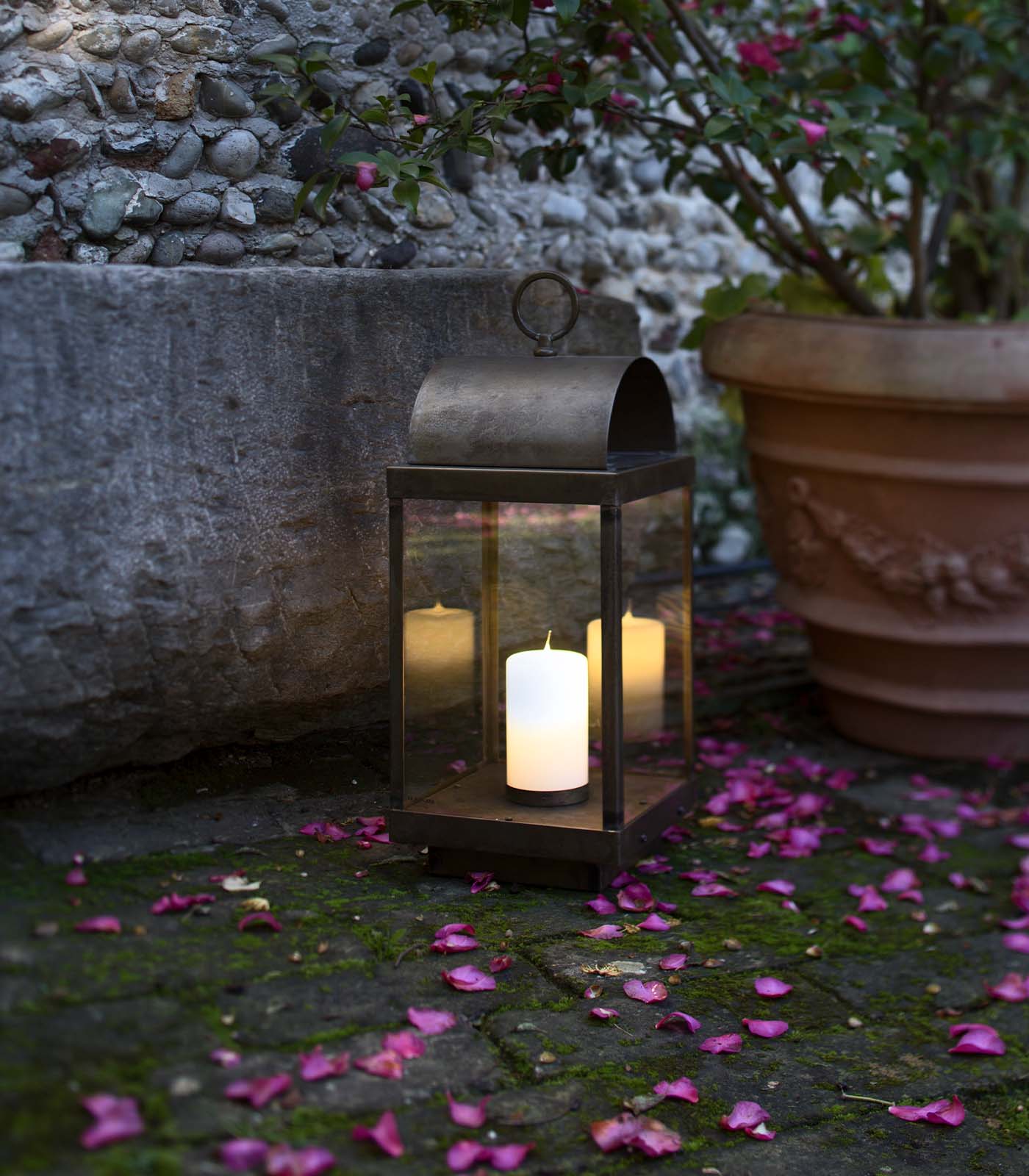 Lanterne Round Outdoor Floor Lamp