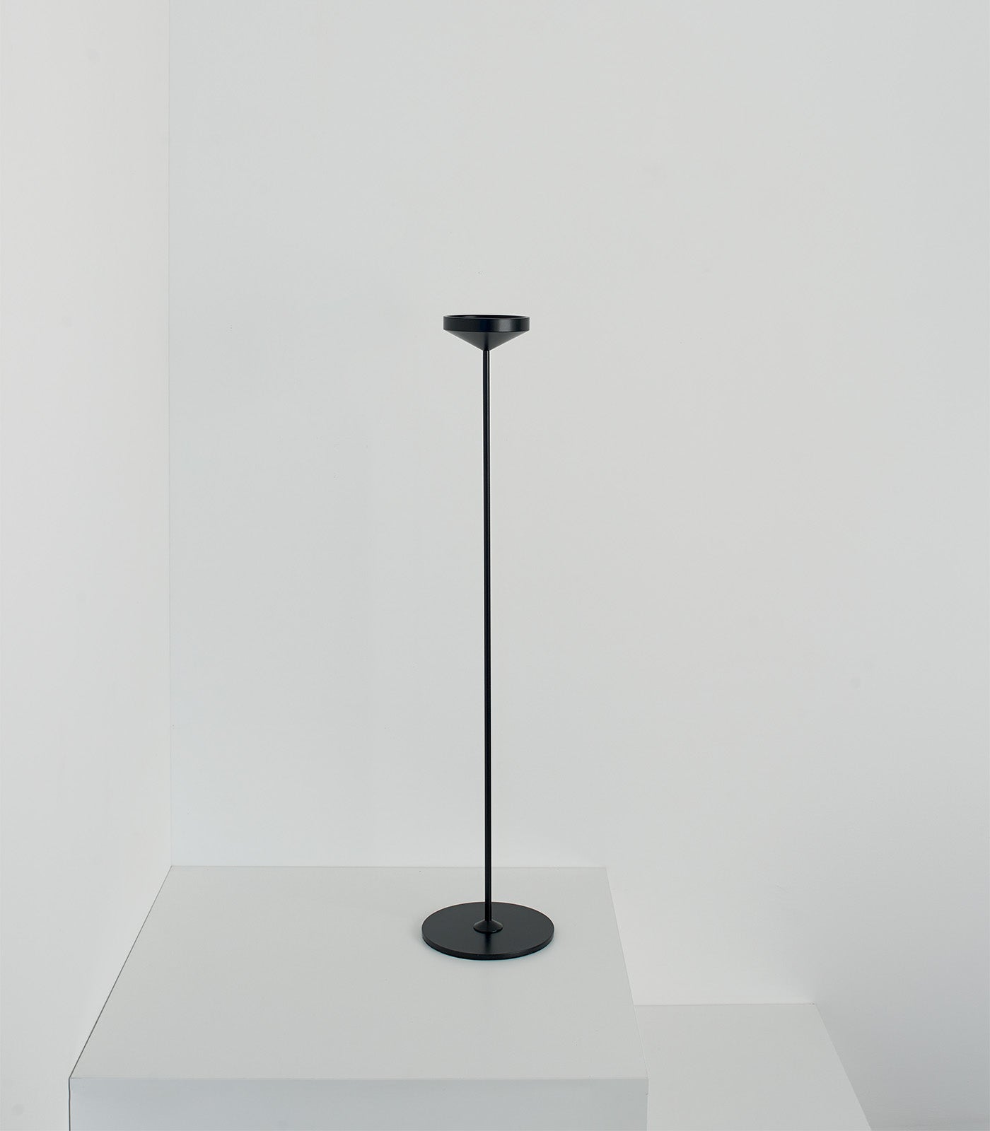 Pina Floor Lamp