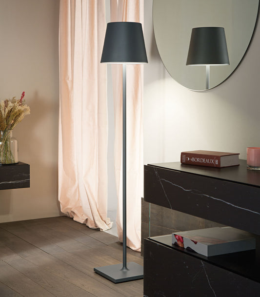 Poldina XXL Floor Lamp