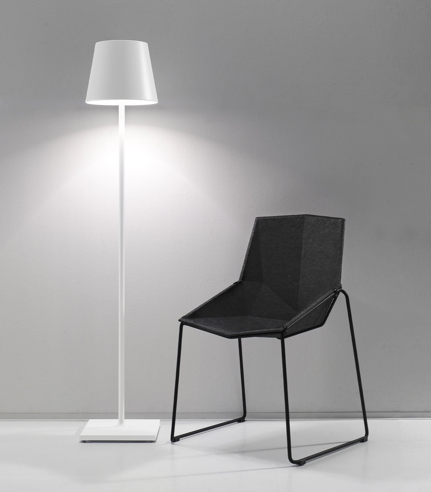 Poldina XXL Floor Lamp