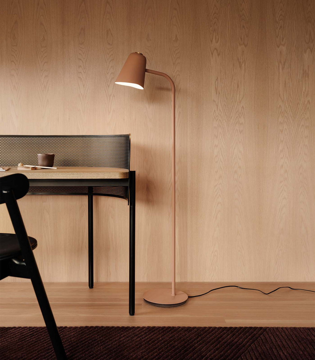 Me Floor Lamp