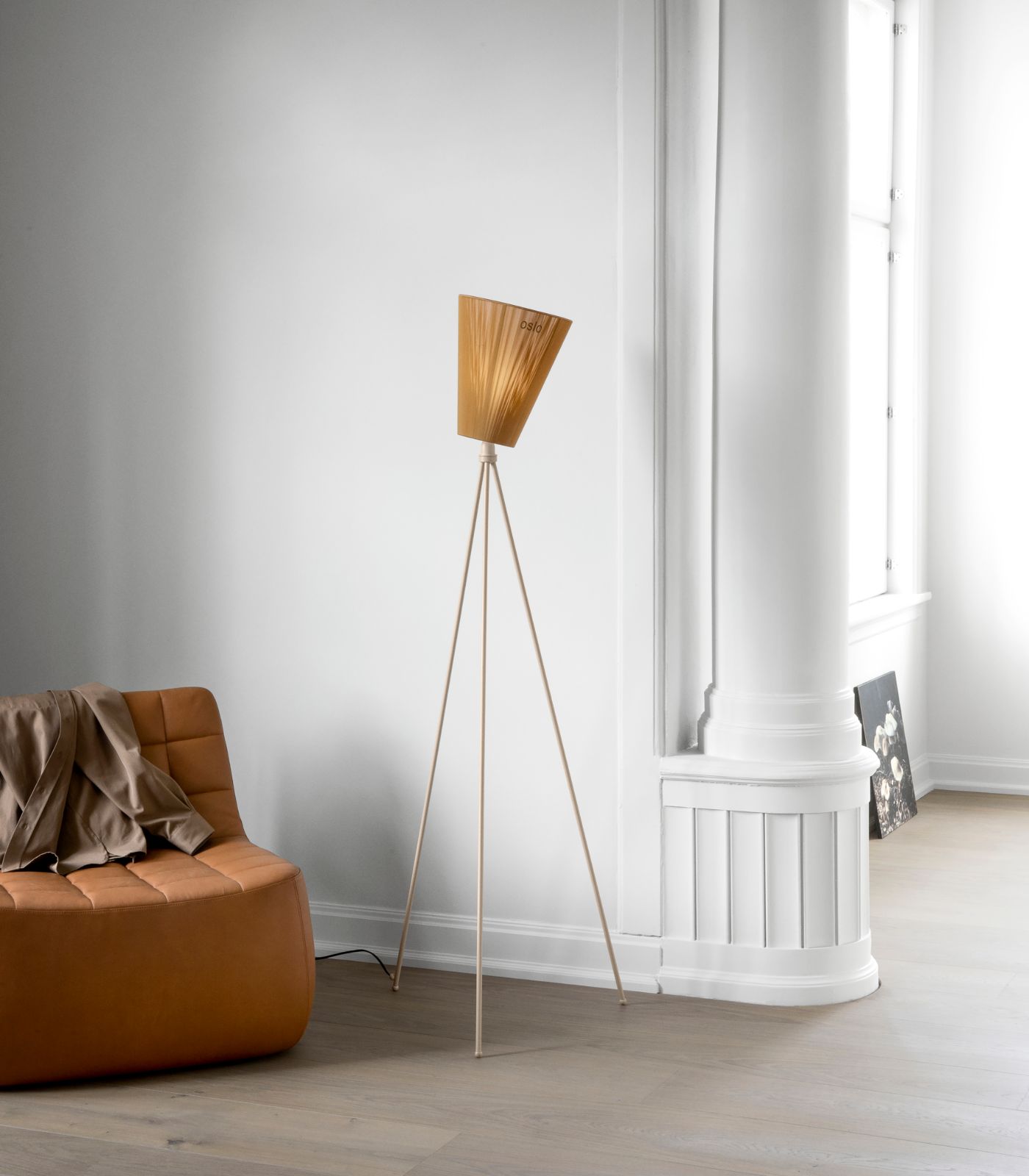 Oslo Floor Lamp