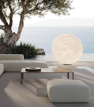 Ululi Ulula Outdoor Floor Lamp
