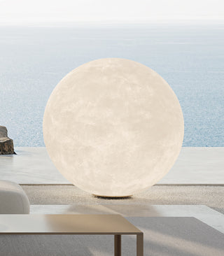 Ululi Ulula Outdoor Floor Lamp