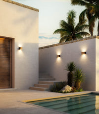Decori Wall Light