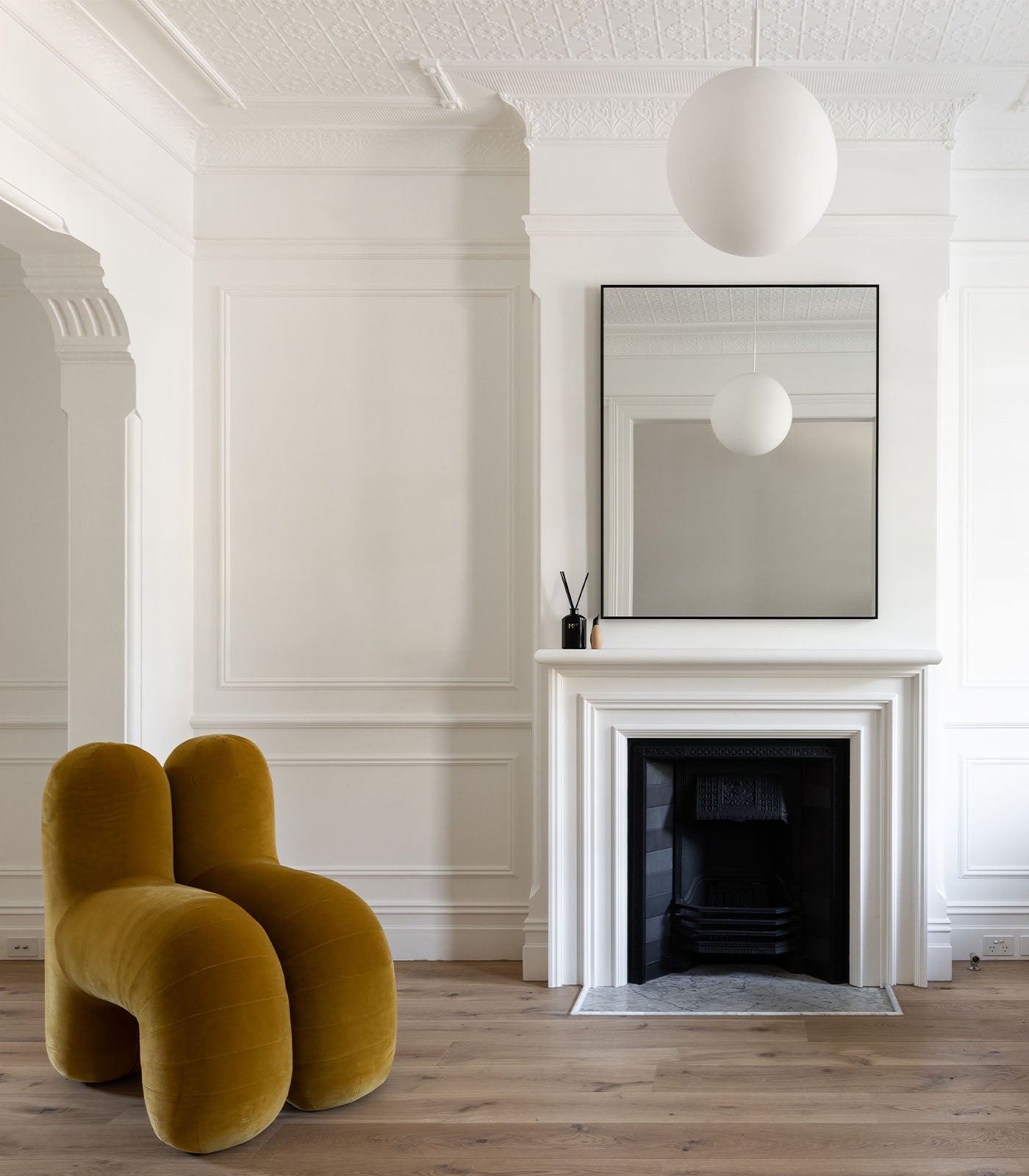 Orb Max Pendant Light