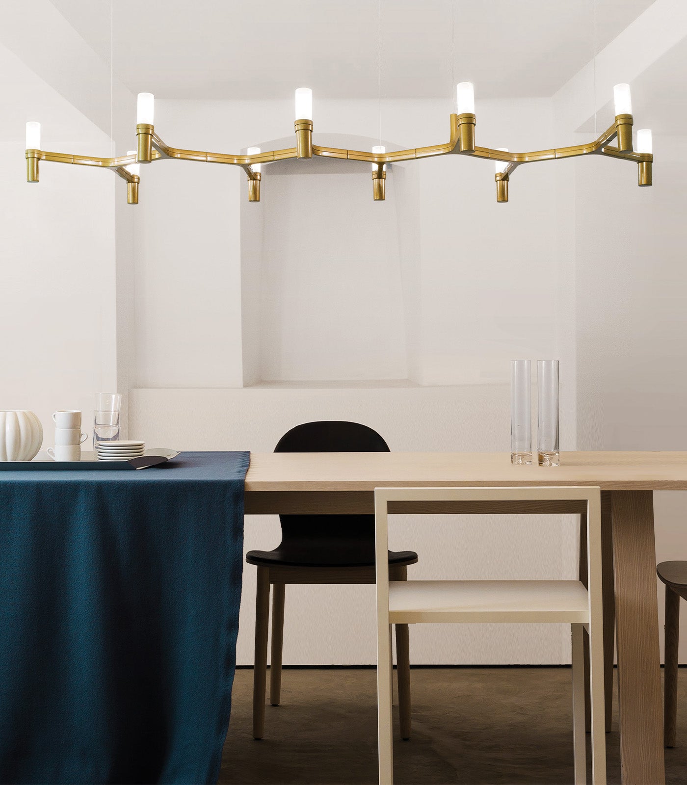 Crown Plana Linear Pendant Light