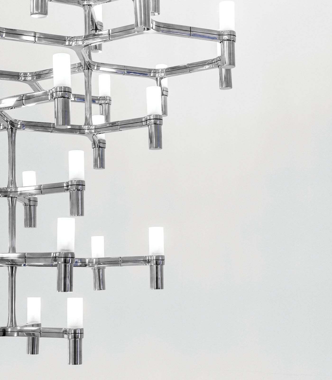 Crown Summa Pendant Light