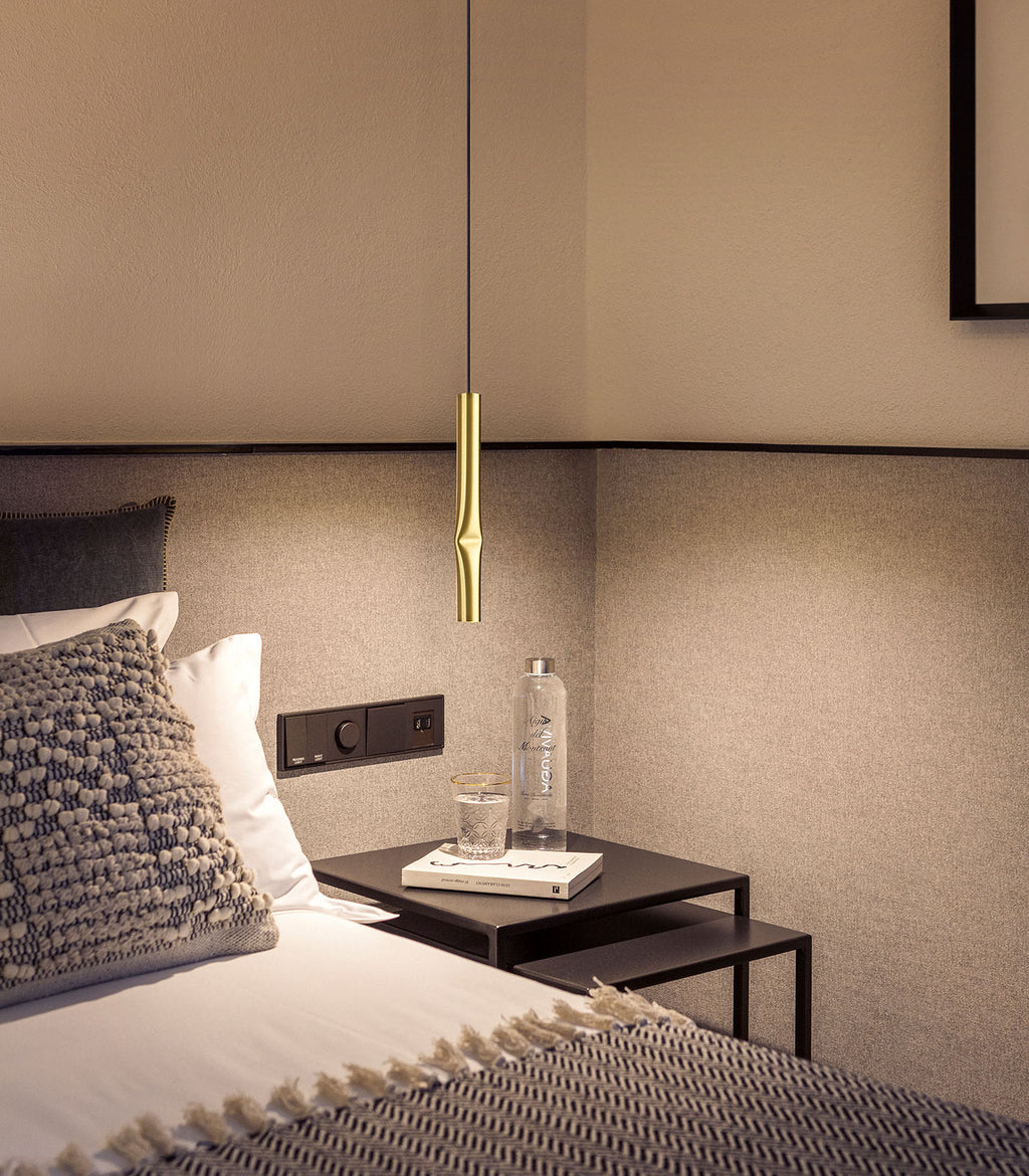Flow Pendant Light