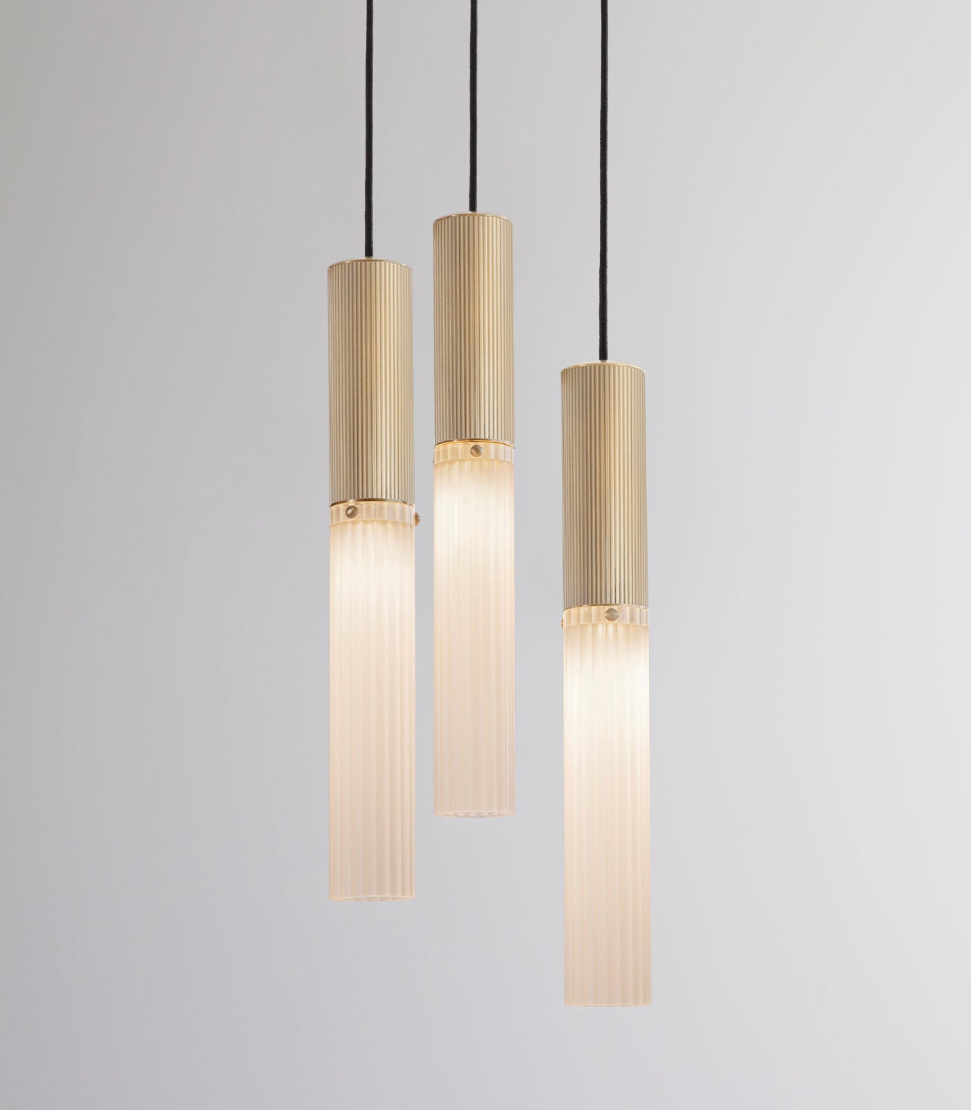 Flume 3lt Pendant Light