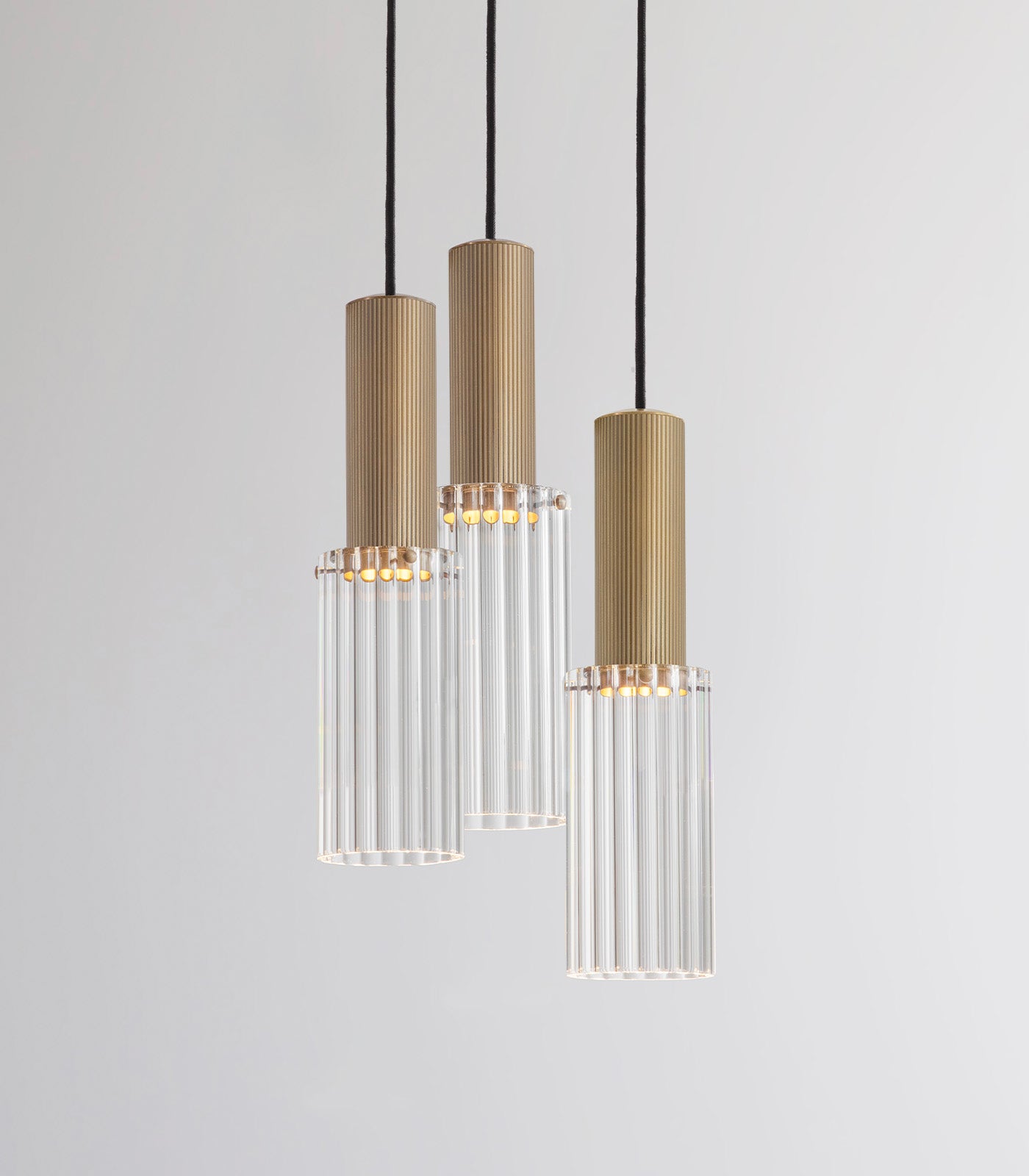 Flume Large 3lt Pendant Light
