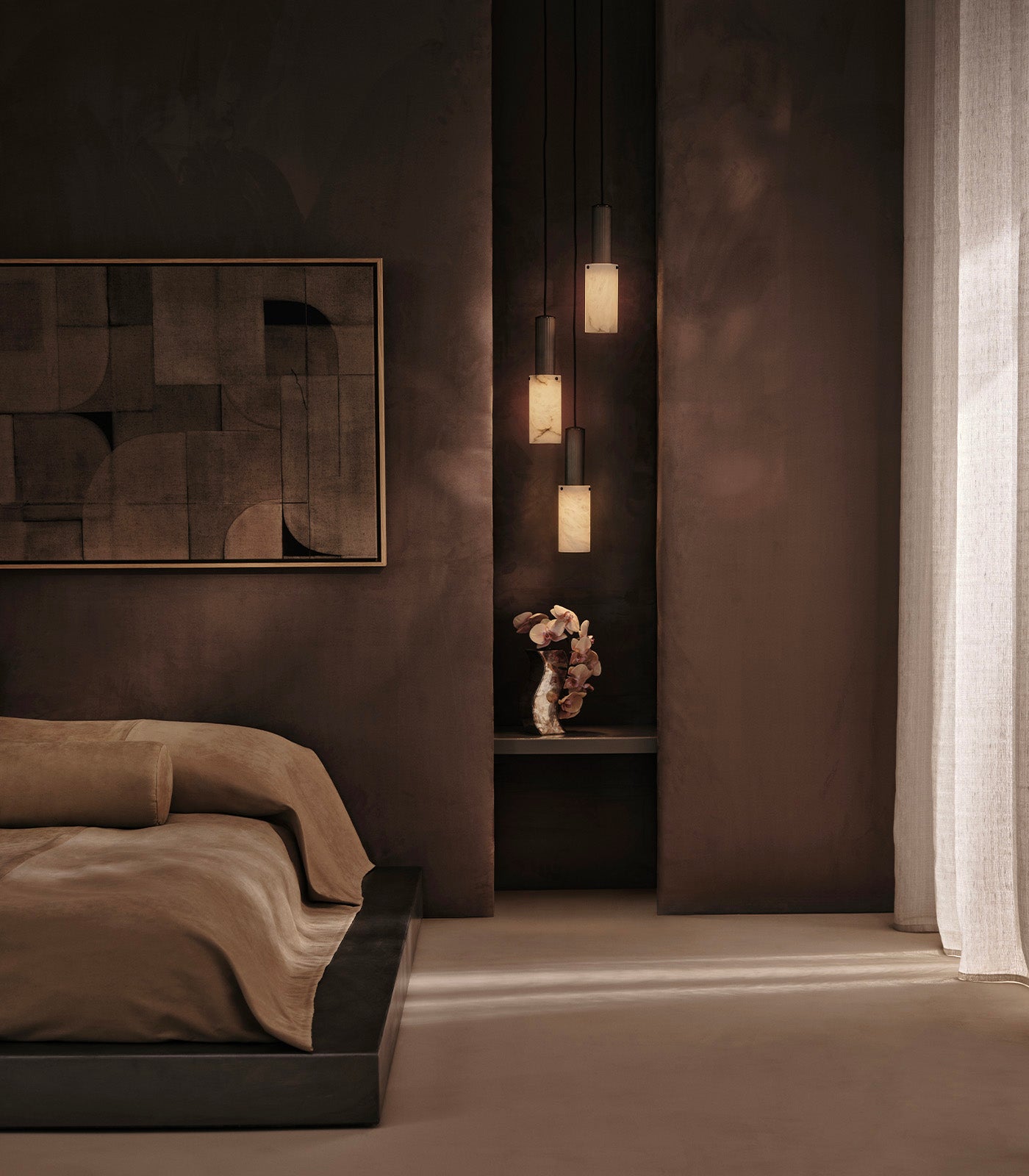 Flume Large Alabaster 3lt Pendant Light