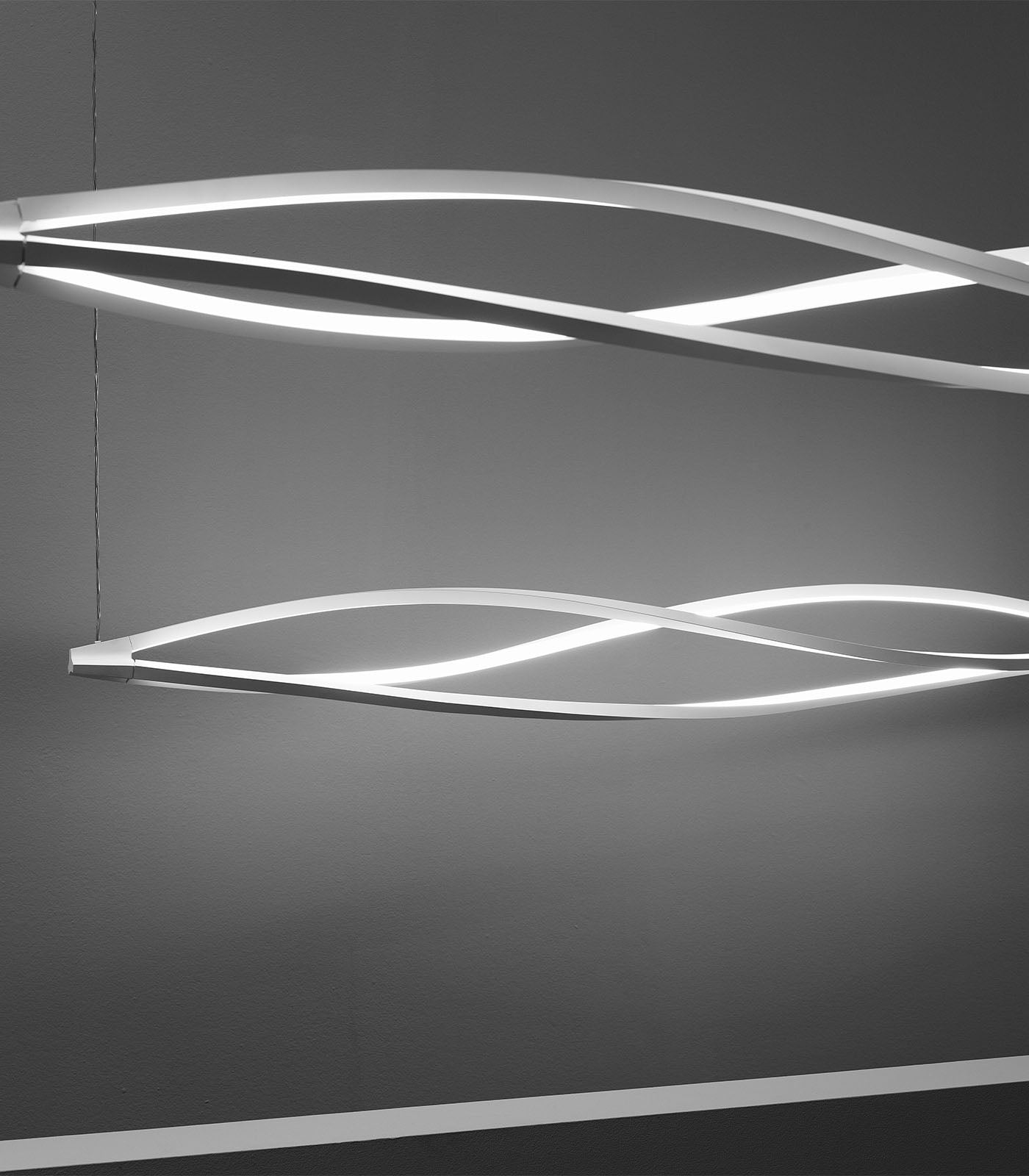In The Wind Horizontal Pendant Light