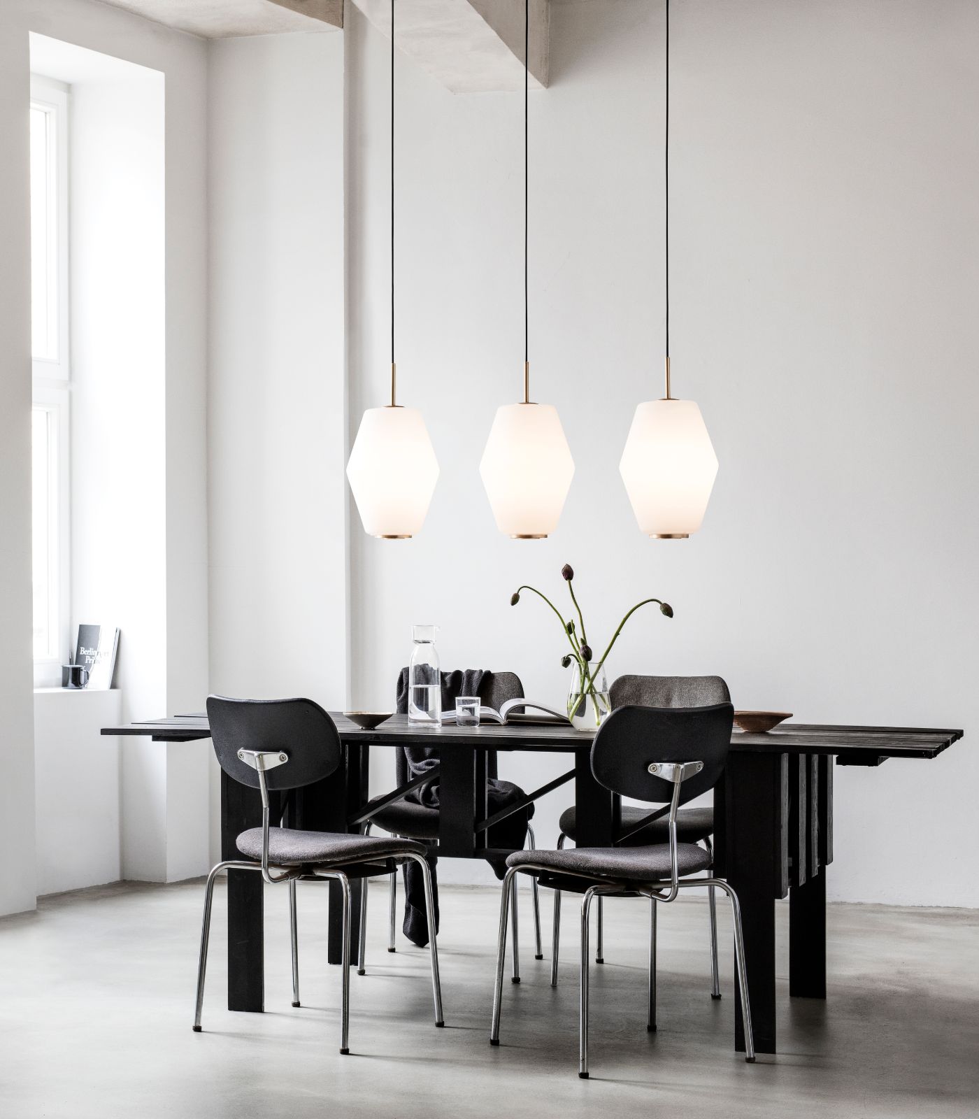 Dahl Pendant Light