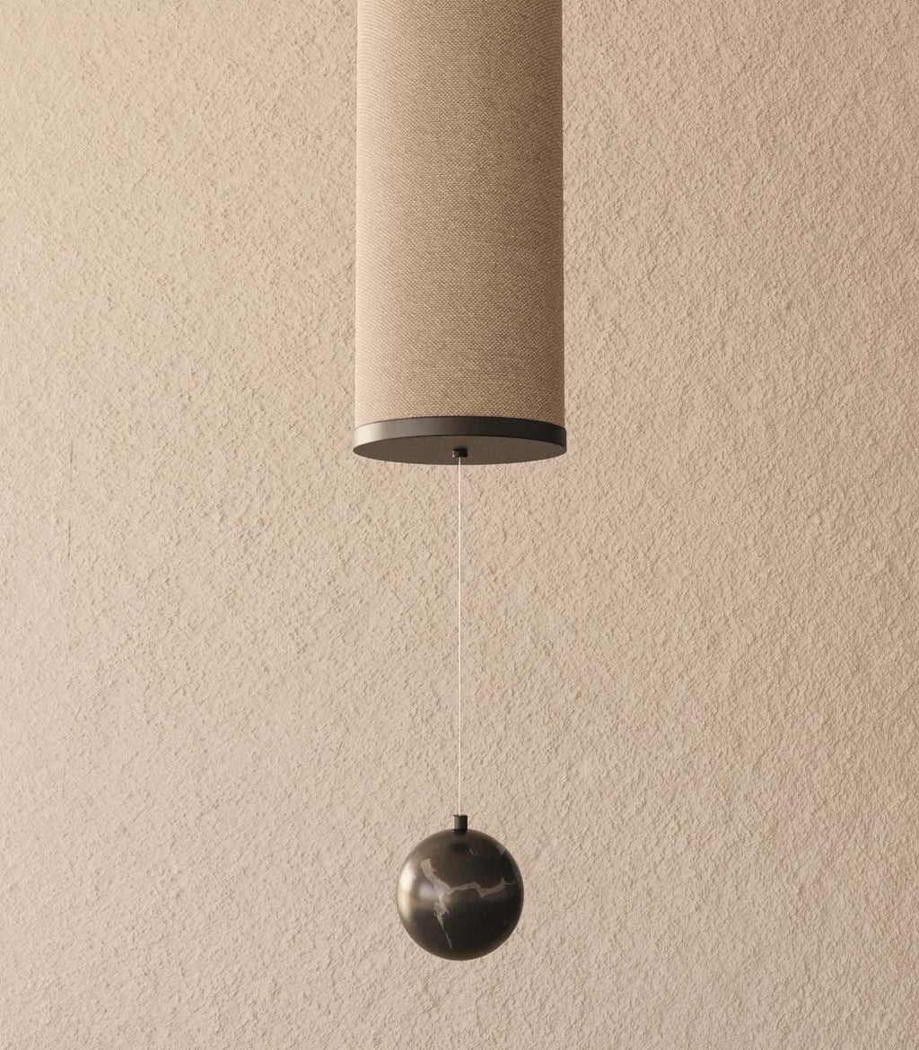 Nooi Vertical Pendant Light