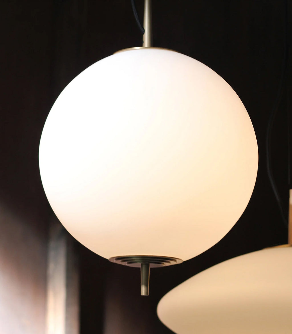 Nova Globe Pendant Light