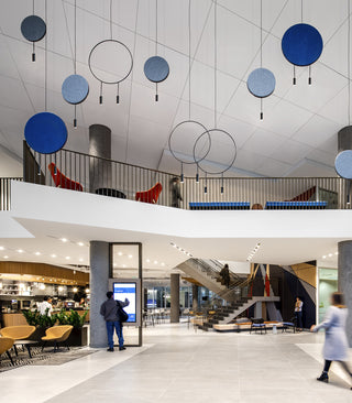 Revolta Pendant Light