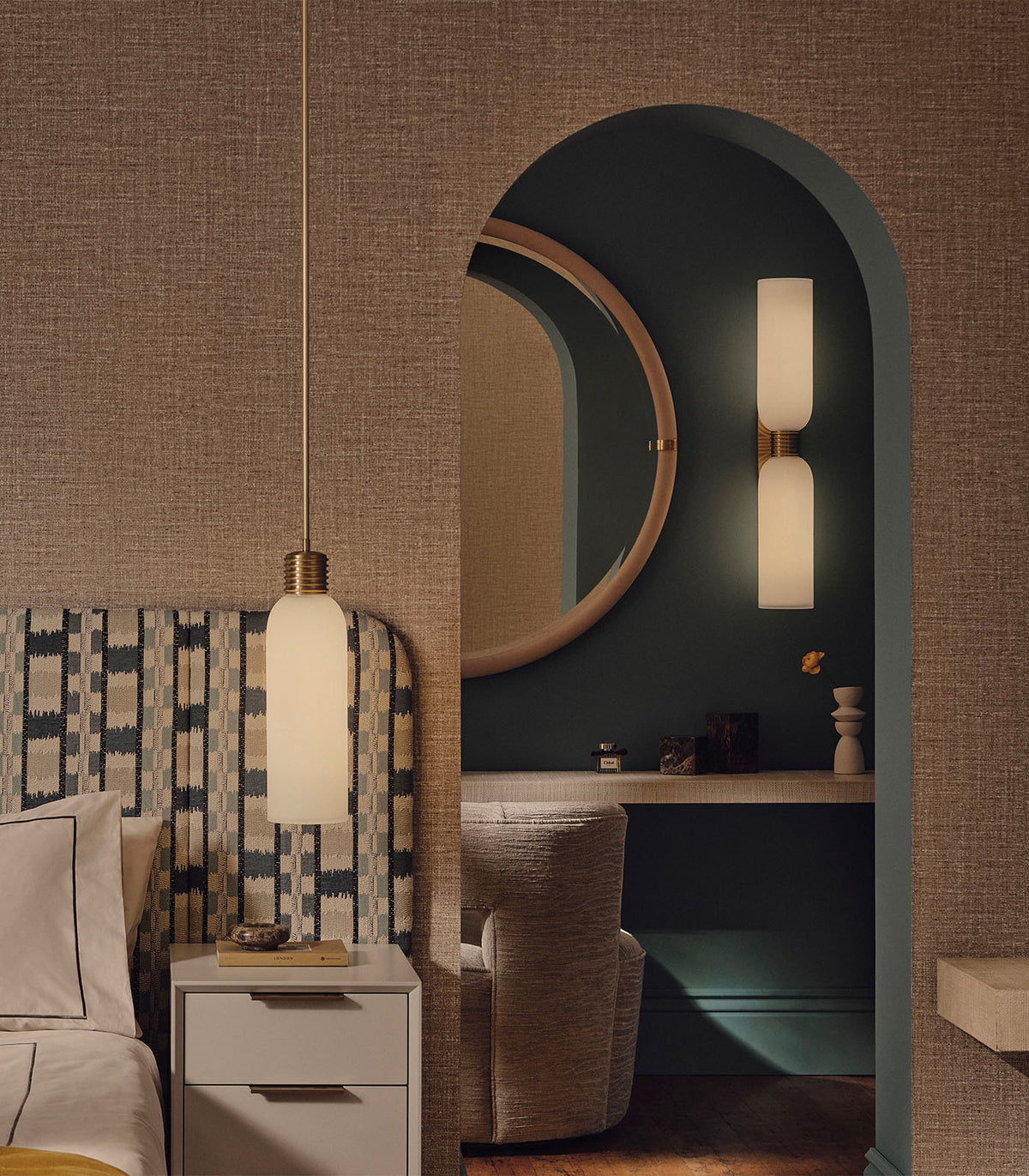 Saliber Pendant Light