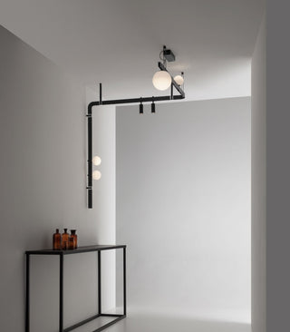 Stant Wall Light
