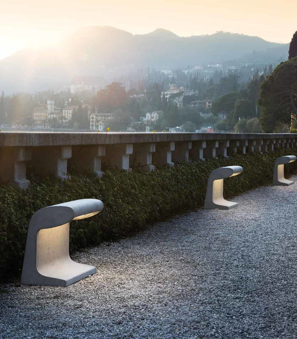 Borne Béton Outdoor Table Lamp