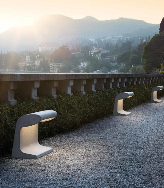 Borne Béton Outdoor Table Lamp