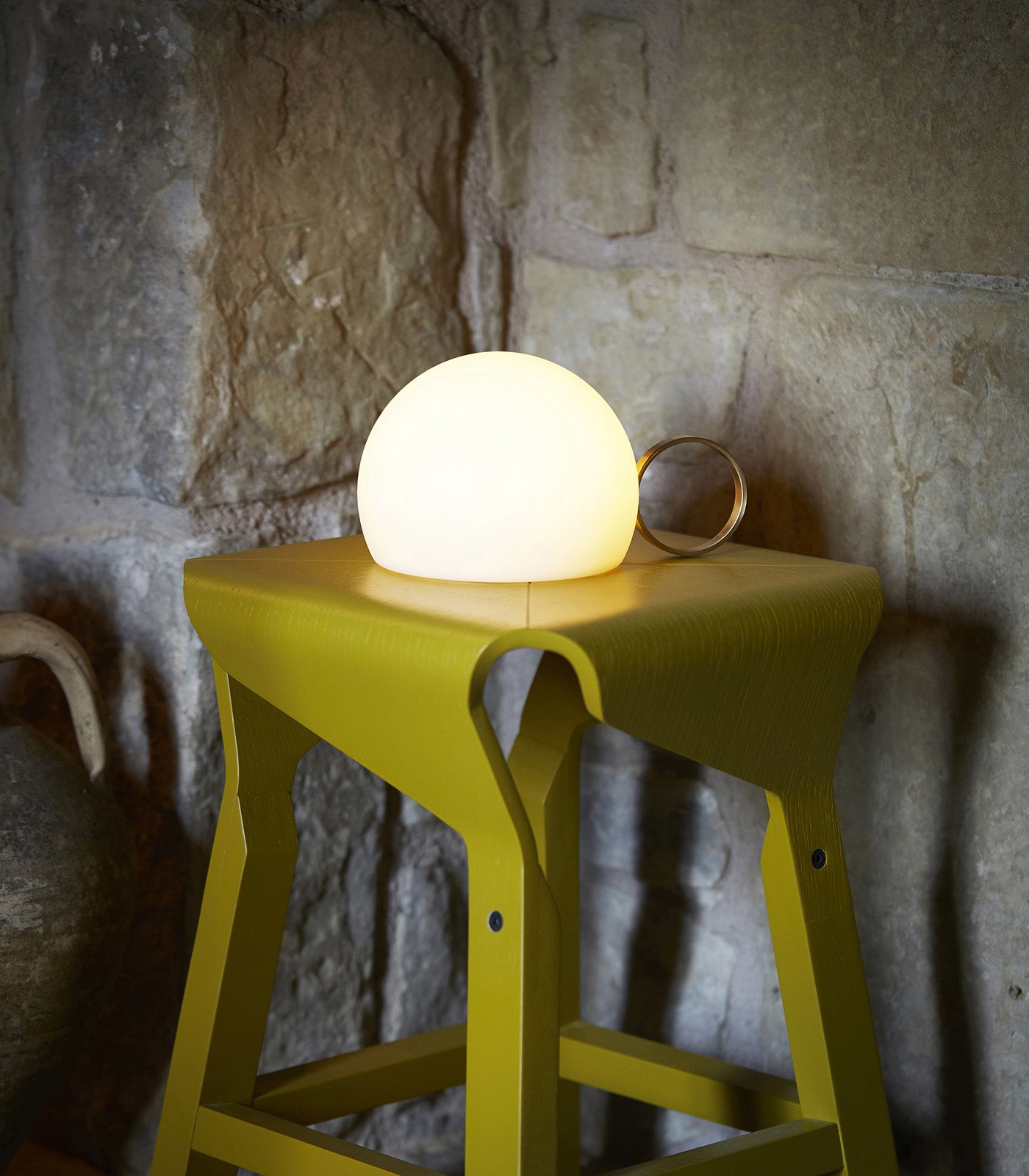 Circ Ring Table Lamp