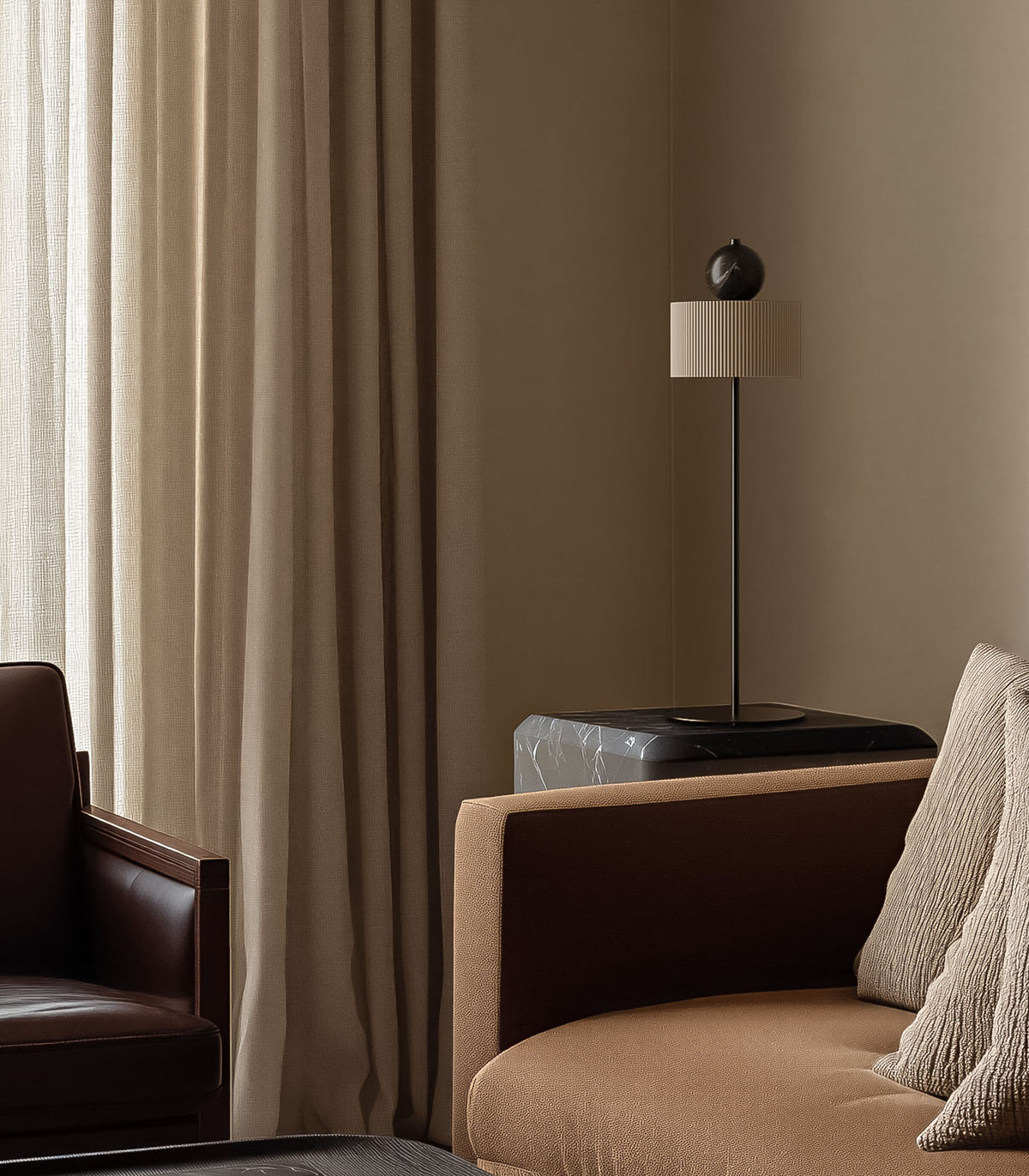 Curn Table Lamp