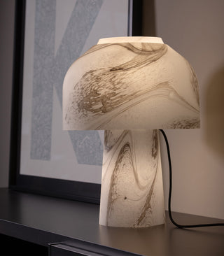 Lilly Table Lamp