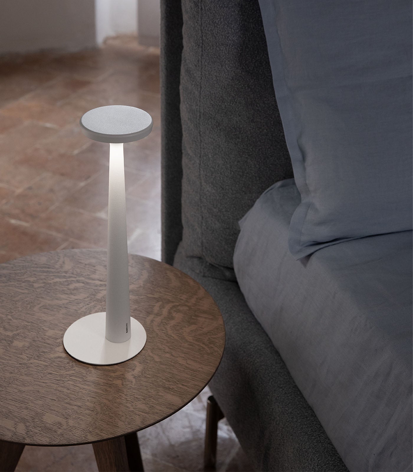 Papiria Table Lamp