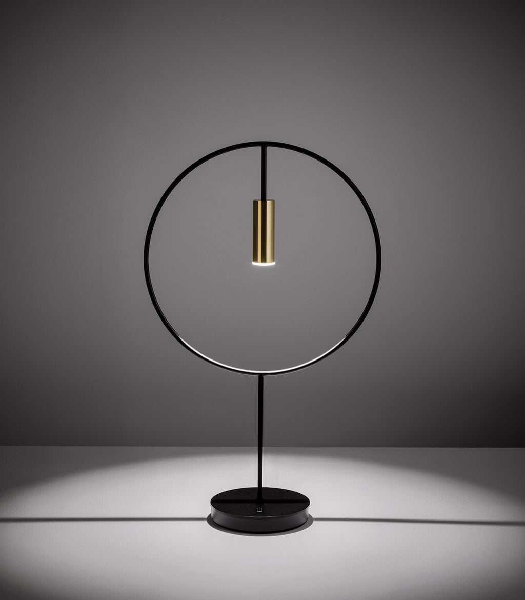 Revolta Table Lamp