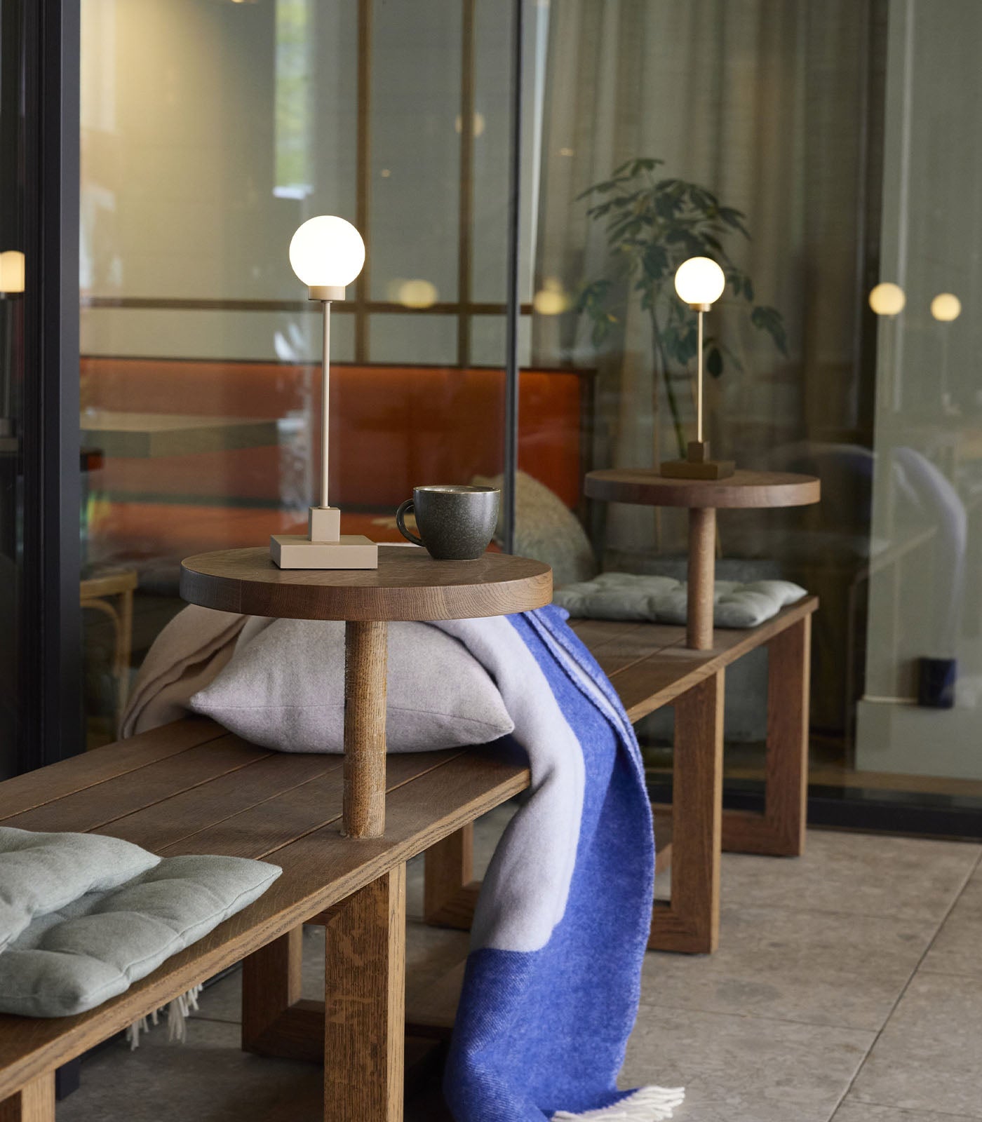 Snowball Portable Table Lamp