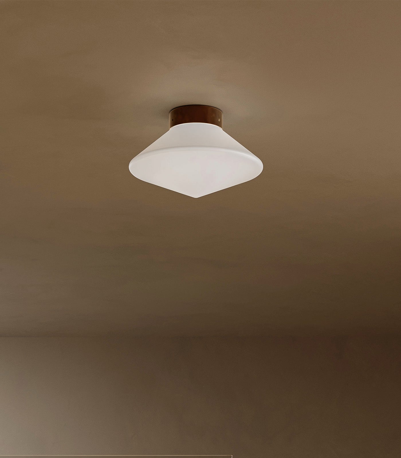 Foam Diamond Wall Light