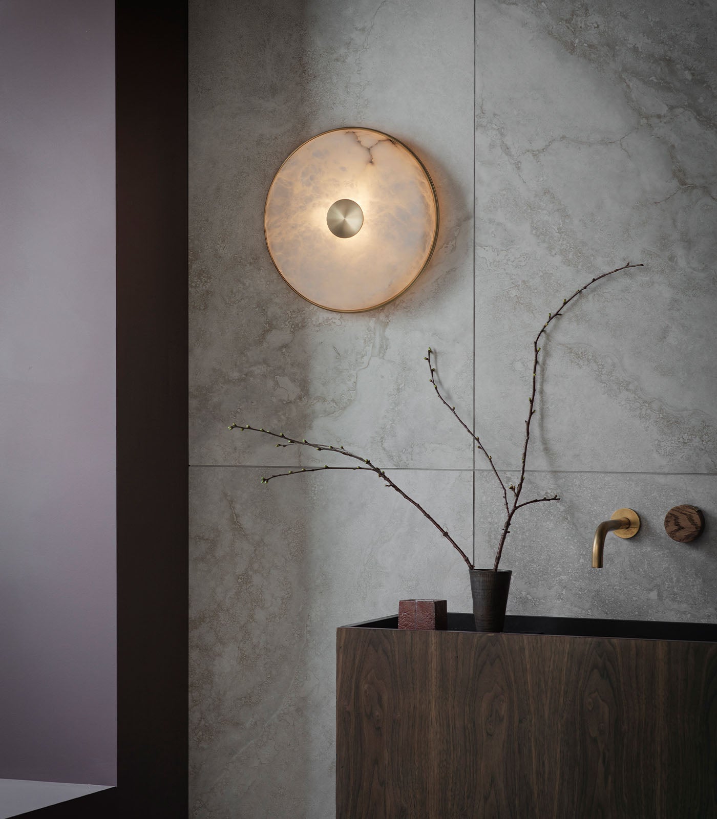 Beran Wall Light