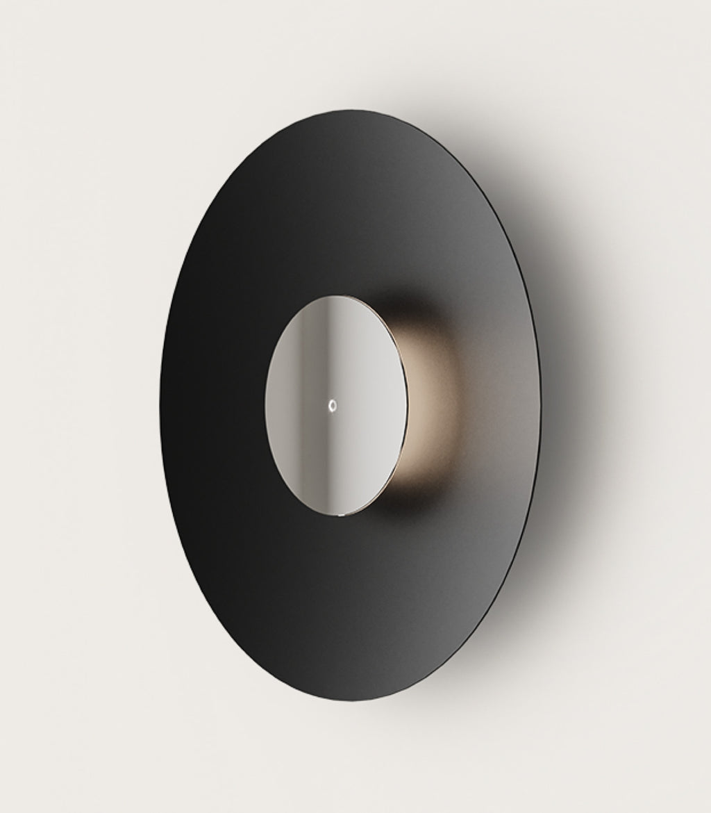 Big Coss Wall Light