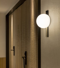 Circ Wall Light