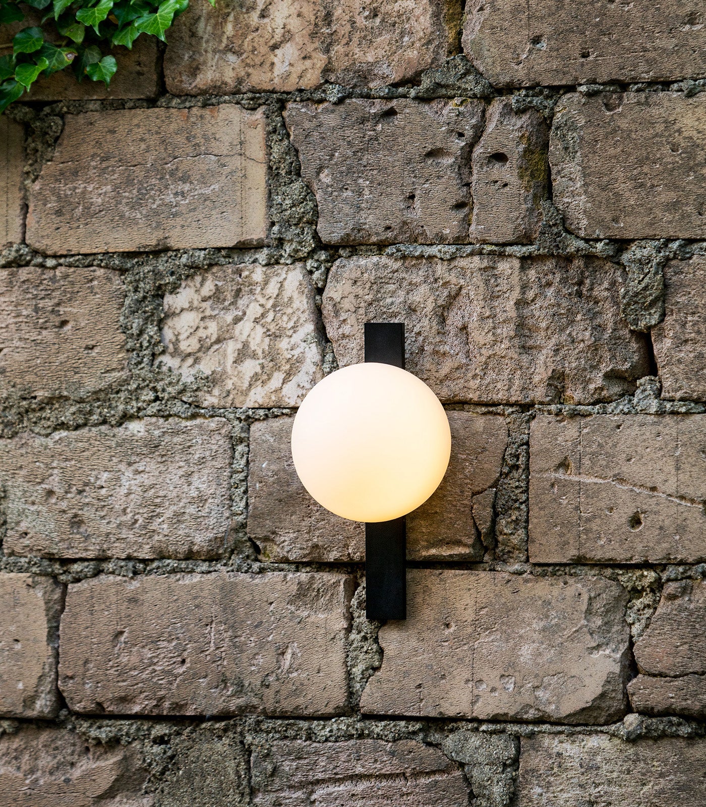 Circ Outdoor Wall Light