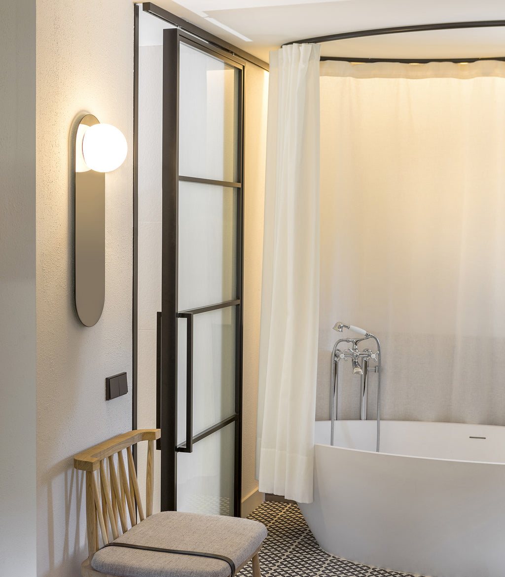 Circ Oval Mirror Wall Light