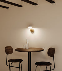 Dussa Wall Light
